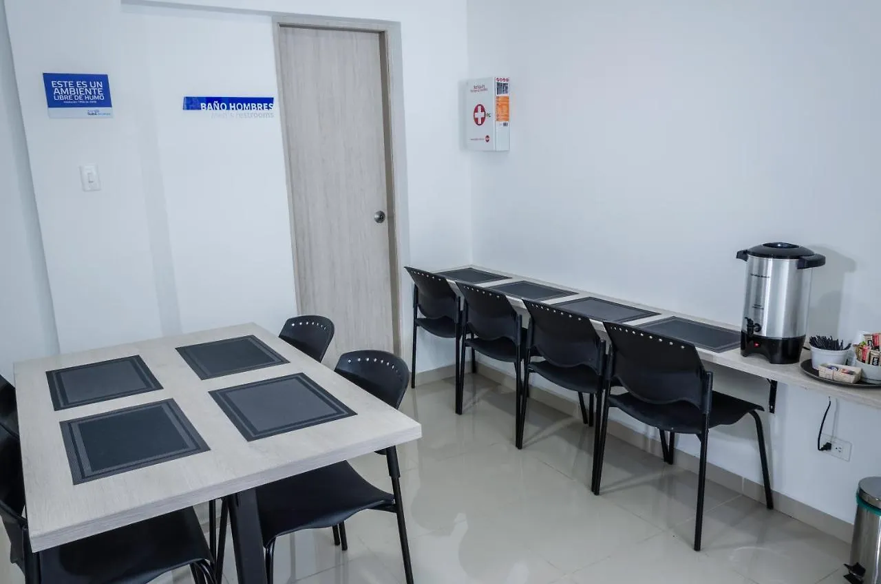 ***  Hotel Suite Del Parque Медельин Колумбия