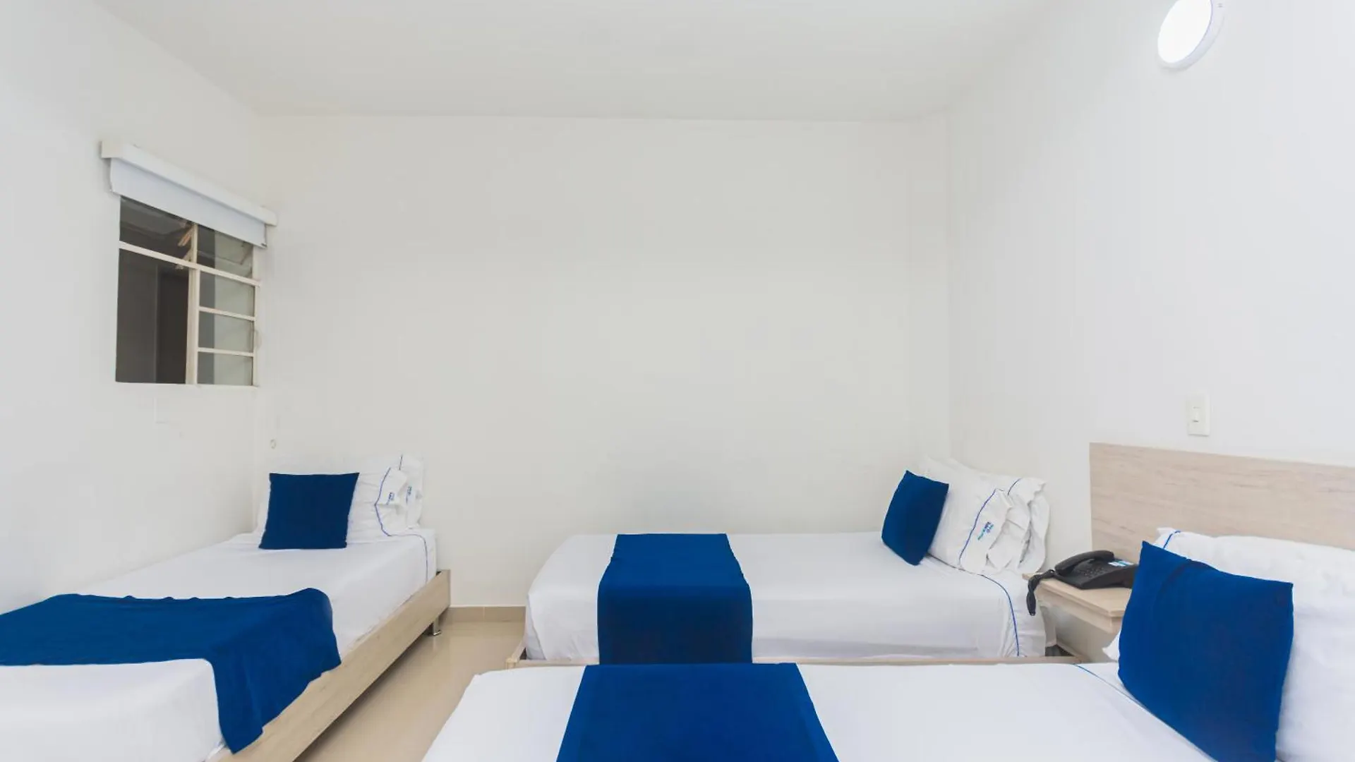 Hotel Suite Del Parque Medellin 3*,  Colombia