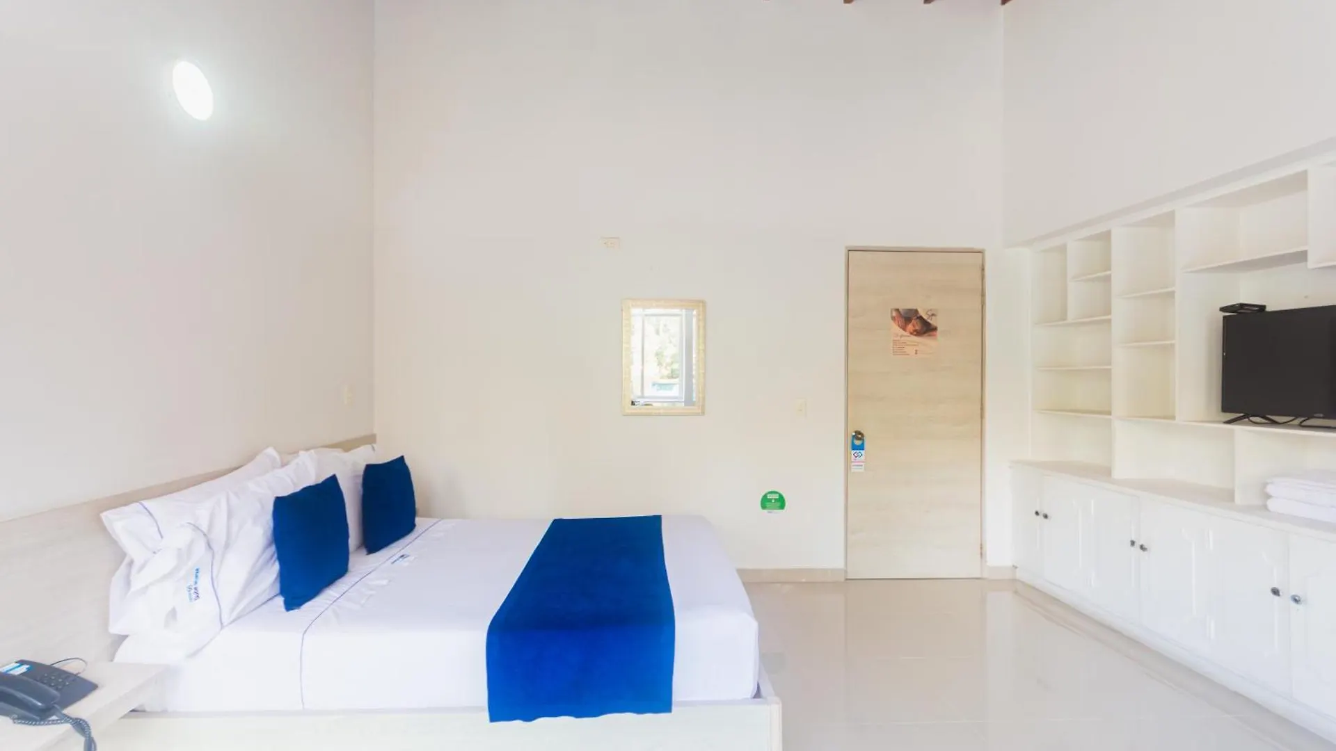 ***  Hotel Suite Del Parque Medellin Colombia