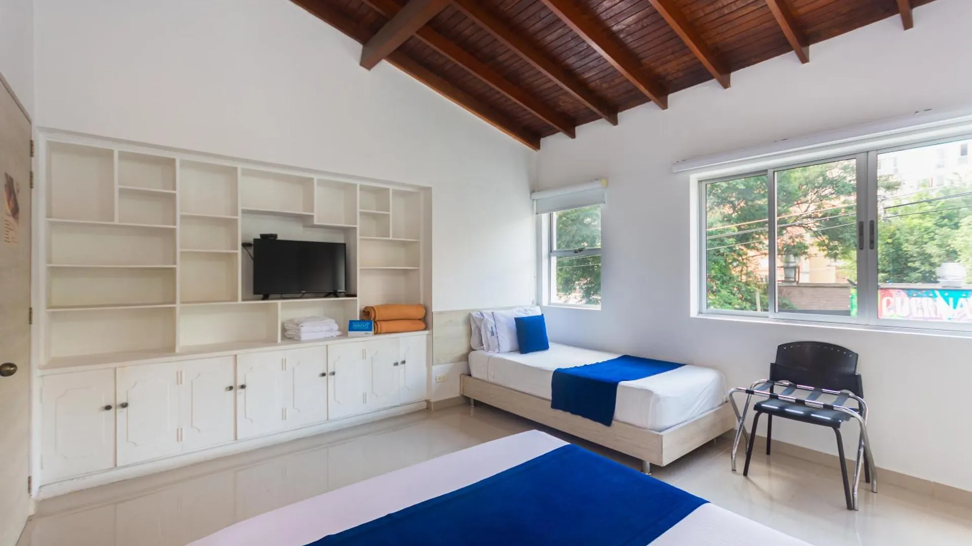 Hotel Suite Del Parque Medellin 3*,